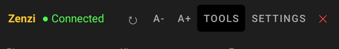 Top toolbar showing character name, connection status, and control buttons